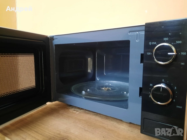 Микровълнова Samsung, снимка 3 - Микровълнови - 54003579