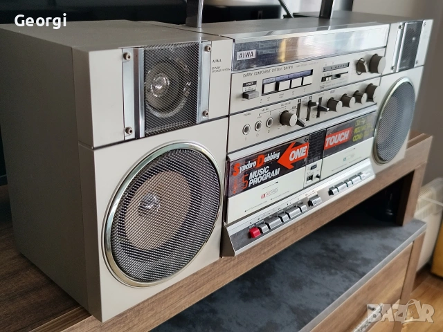 AIWA CA-W10 радио касетофон, снимка 3 - Радиокасетофони, транзистори - 55244106