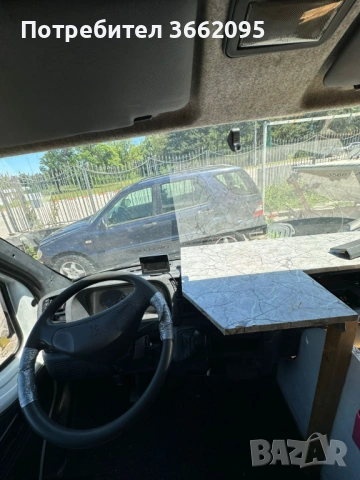 Пежо Боксер 2,5 за продажба на сладолед, снимка 7 - Автомобили и джипове - 54013732