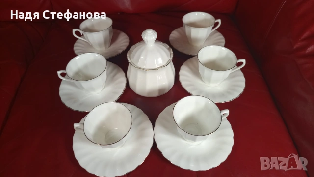 Български костен порцелан, 6 чашки, 6 чинийки и захарничка с капаче, снимка 4 - Чаши - 55222303