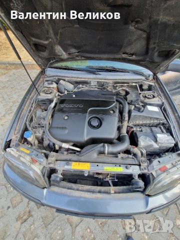 Volvo V40 1.9 D, снимка 13 - Автомобили и джипове - 54551433
