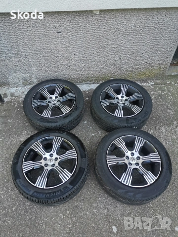 volvo xc40 xc60 18 , снимка 3 - Гуми и джанти - 54560098