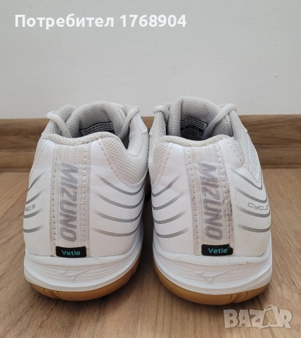Детски маратонки Mizuno-36номер, снимка 4 - Детски маратонки - 54355711