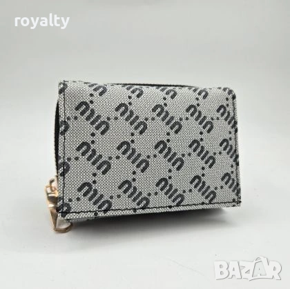 Нови Маркови Дамски Кожени Портмонета Различни Цветове Guess Michael Kors Prad🅰️ Miu Miu , снимка 8 - Портфейли, портмонета - 55171986