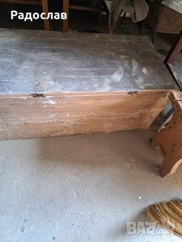 Стар дървен сандък, снимка 4 - Антикварни и старинни предмети - 53976129