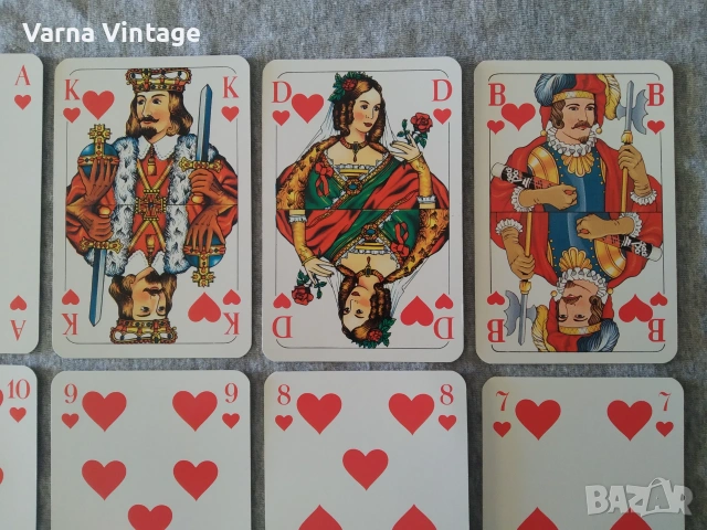 Колекционерски карти за Скат НОВИ в оригиналната пластмасова кутия . Berliner Spielkarten, снимка 10 - Карти за игра - 55078162