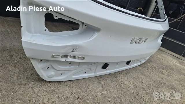 Kia Ceed хечбек година 2019 2020 2021 2022 2023 2024 2025 , снимка 4 - Аксесоари и консумативи - 55392940