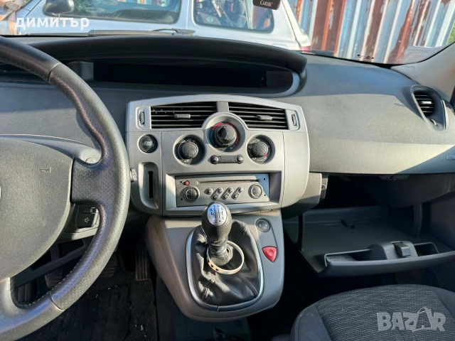 renault megane scenic 1.5 dci на части  рено меган сценик 1.5 дци, снимка 5 - Автомобили и джипове - 36991783