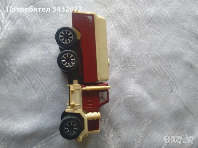 Камион цистерна 