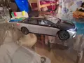 Продавам колекционерски модел Mercedes EQS 1:18, снимка 4