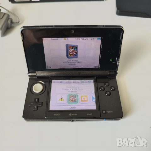 Конзола Nintendo 3ds Cosmic Black перфектна , снимка 2 - Nintendo конзоли - 55247585