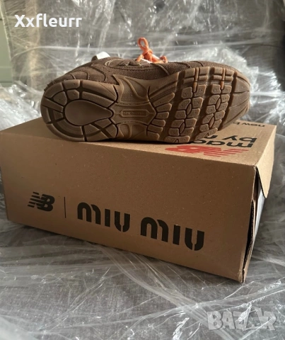 New balance x Miu Miu маратонки, снимка 4 - Маратонки - 54304597