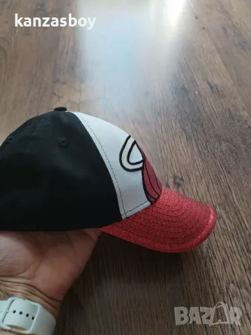 new era miami heat hat - колекционерска ЮНОШЕСКА шапка , снимка 7 - Шапки - 55450403
