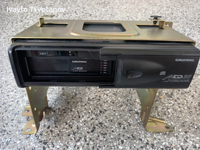   CD changer "Grundig", снимка 2 - Аксесоари и консумативи - 54981601