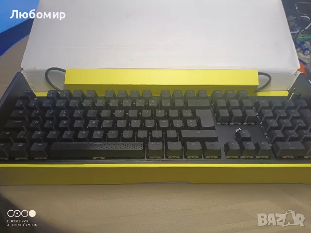 Геймърска механична клавиатура CORSAIR K70 Core RGB Corsair Linear Red Switch - Carbon Gray , снимка 5 - Клавиатури и мишки - 55494004
