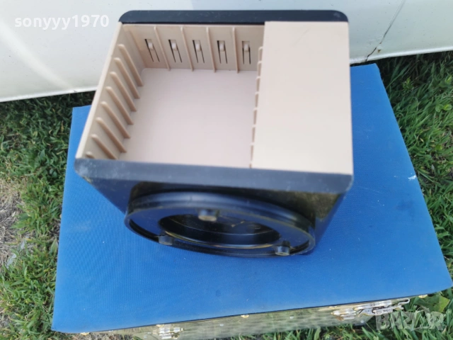 касетник-фонотека 2504261648L1, снимка 2 - Аудио касети - 54312332