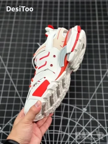 Balenciaga Track Sneaker "White/Red" , снимка 5 - Маратонки - 54358803