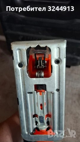 Английски електрически прободен трион (зеге) от марката Black & Decker KS999E 600W , снимка 15 - Други инструменти - 54947810