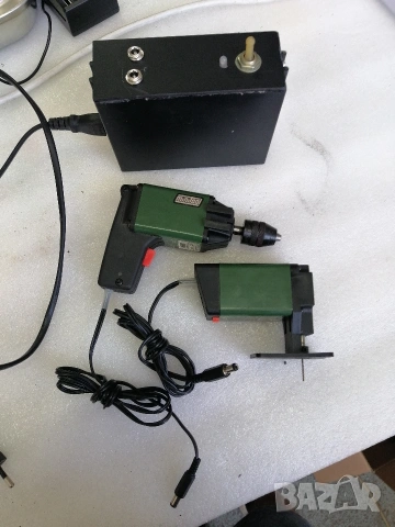 Мини дрелка и мини прободен трион HAFELE 12 VOLT MINITOOL HOBBY KIT MADE IN WEST GERMANY , снимка 13 - Други инструменти - 54741496