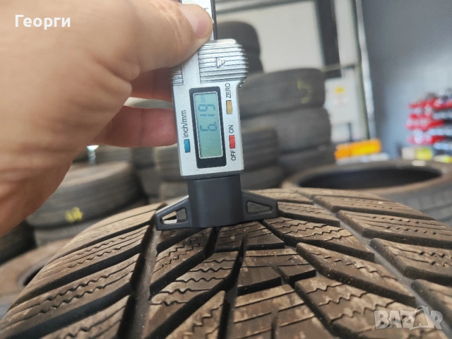 2бр.зимни гуми 225/40/18 Hankook, снимка 2 - Гуми и джанти - 54717953