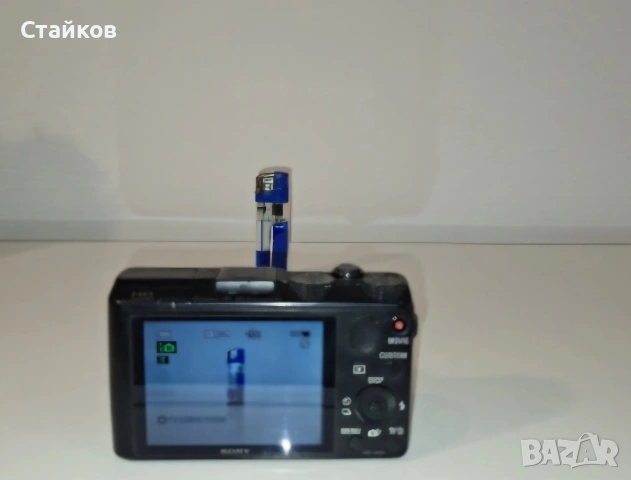 Цифров влогърски фотоапарат Sony Cyber-shot DSC-HX50 Wi-Fi,SMART, снимка 4 - Фотоапарати - 54494655