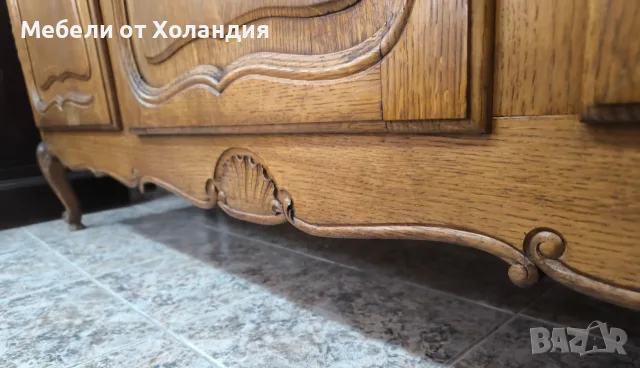 Голям шкаф с витрина Луи 15, снимка 9 - Секции и витрини - 55391104