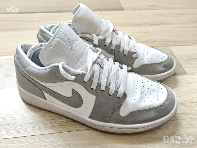 Мъжки кецове Air Jordan 1 Low Wolf Grey - 42, снимка 2 - Кецове - 54414182