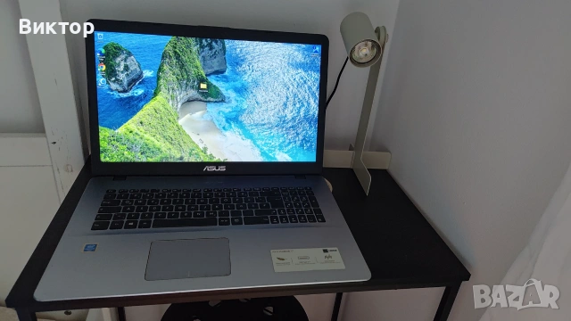 ASUS VivoBook 17 X705UAR – 17.3" лаптоп с 1 TB диск
