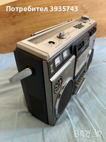 Hitachi TRK 8155E Japan boombox , снимка 4 - Радиокасетофони, транзистори - 54907272