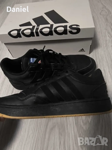 ПРОМОЦИЯ Adidas Hoops 3.0 Мъжки кецове - 44 номер С ЕКОНТ може и по договаряне