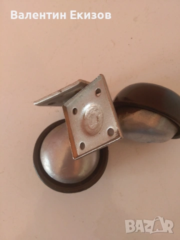 Колелца за фотьойл-диван, снимка 2 - Дивани и мека мебел - 53982682