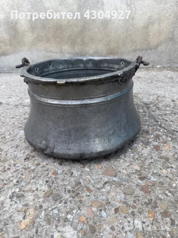 Използван Бакър 