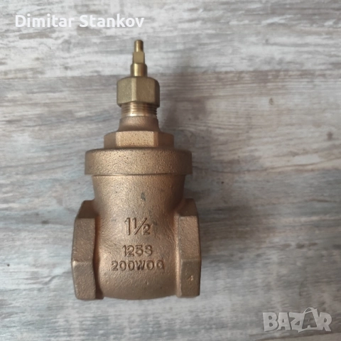 Месингов шибърен кран 1 1/2" (цол и половина), номинално налягане 125 WOG / 200 WOG (вода, масло, га