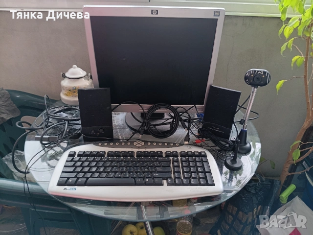 Монитор и клавиатура