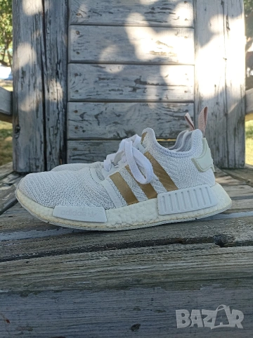 Дамски маратонки Adidas NMD R1