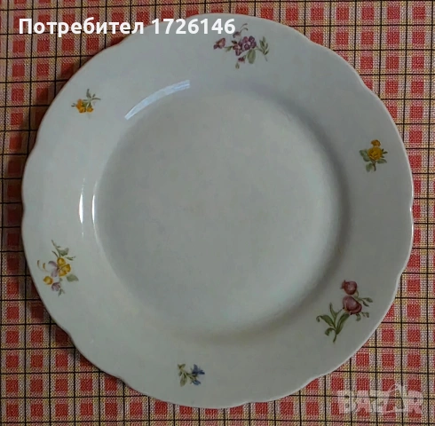 Шведска порцеланова чиния Blomster