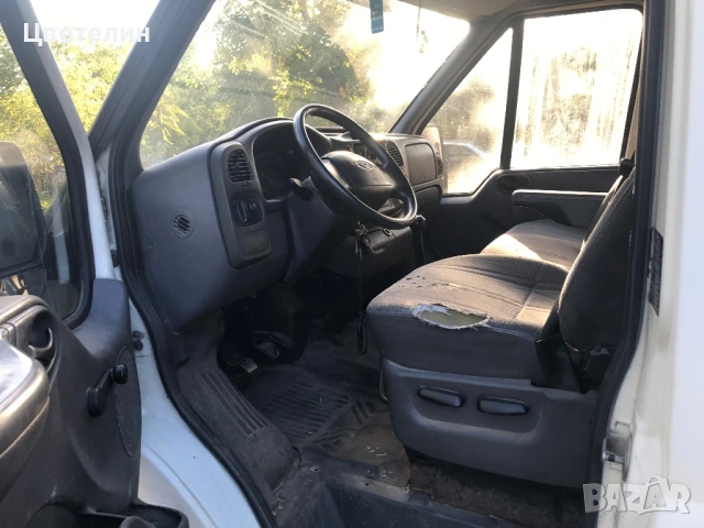 Ford Transit 2.4 TDI 90ks Форд Транзит 2.4ТДИ 90кс На части!, снимка 4 - Бусове и автобуси - 54483055