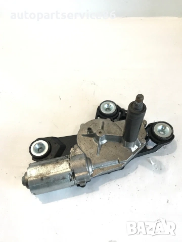 Заден мотор за чистачка за Ford Focus (2007) Bosch 0390201822, снимка 2 - Части - 55100619