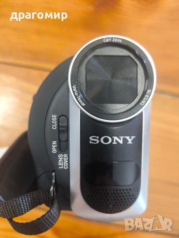 SONY HANDYCAM DCR-HC37 Mini DV camera , снимка 3 - Камери - 54615645