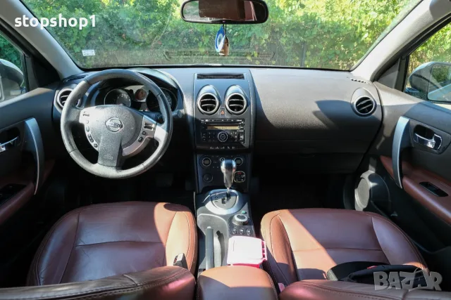 Nissan Qashqai Кожа Панорама Keyless Бензин Газ , снимка 9 - Автомобили и джипове - 55616999