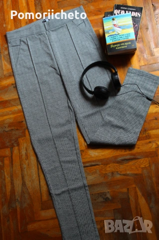Плътен клин в черно и бяло тип панталон размер М