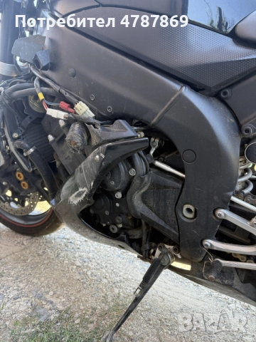 Yamaha YZF-R1 2004, снимка 8 - Мотоциклети и мототехника - 55529064