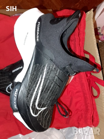 Маратонки nike