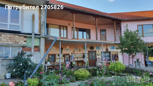 Продава се уютна къща , снимка 2 - Къщи - 54226569