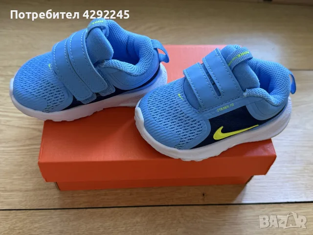 Бебешки маратонки Nike, снимка 2 - Детски маратонки - 55595983
