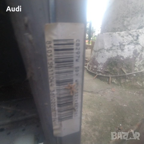 WHIRLPOOL голям комбиниран хладилник с фризер с обем 311л. Трябва да се дозареди с фреон, снимка 4 - Хладилници - 55281230