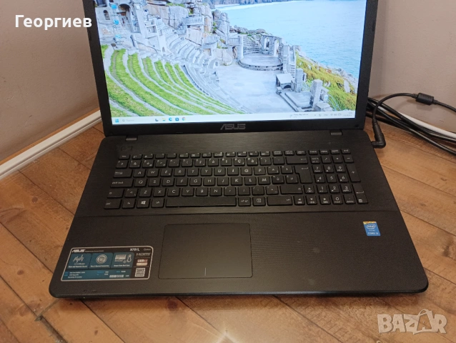 Лаптоп Asus X731L  i3-4030U / 17,3", снимка 2 - Лаптопи за дома - 54439085