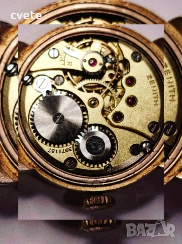 Часовник Zenith , снимка 2 - Антикварни и старинни предмети - 55085053