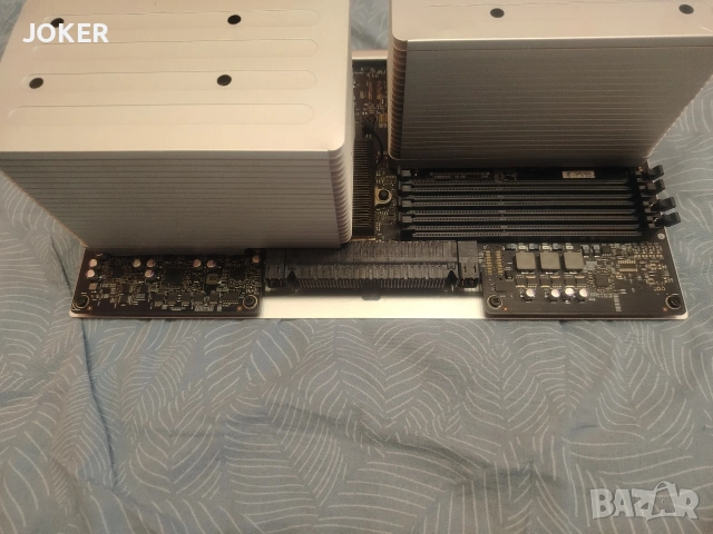 Двупроцесорна тава за Apple Mac Pro 5.1 (2010-2012) + 2x Xeon E5620 и охладители, снимка 3 - За дома - 55072408