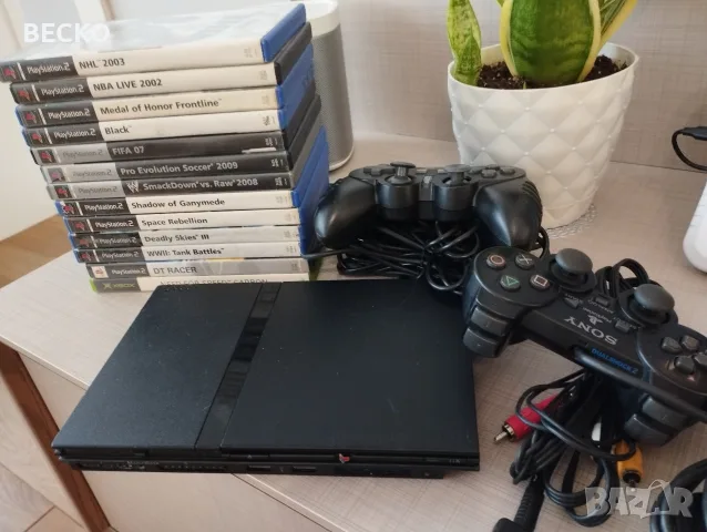 PlayStation 2slim с два джойстика и 15 игри, снимка 3 - PlayStation конзоли - 55645762